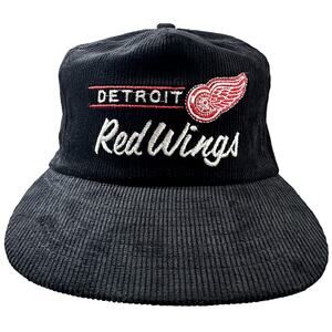 Vintage NHL Detroit Red Wings Black Corduroy Snapback Hat Excellent Condition